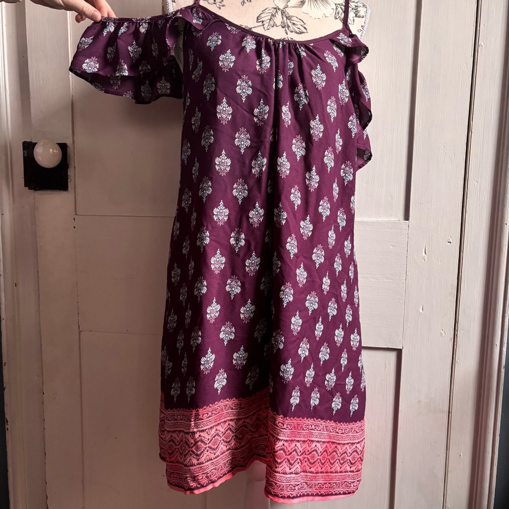 Xhilaration Plum Floral Print Cold-Shoulder Dress with Pink Accents